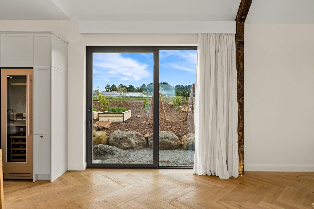 uPVC optimises the efficiency of double-glazed windows and doors
